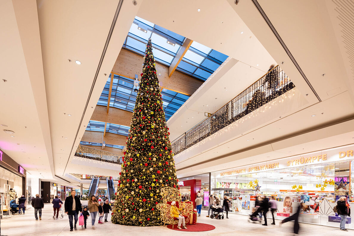 Bild 2_Weihnachtliche Mall_c_HUMA ELEVEN_Robert Fritz